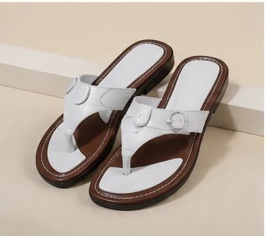 An upcoming NIKOZ silhouette in white
