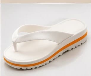 An upcoming NIKOZ silhouette in white
