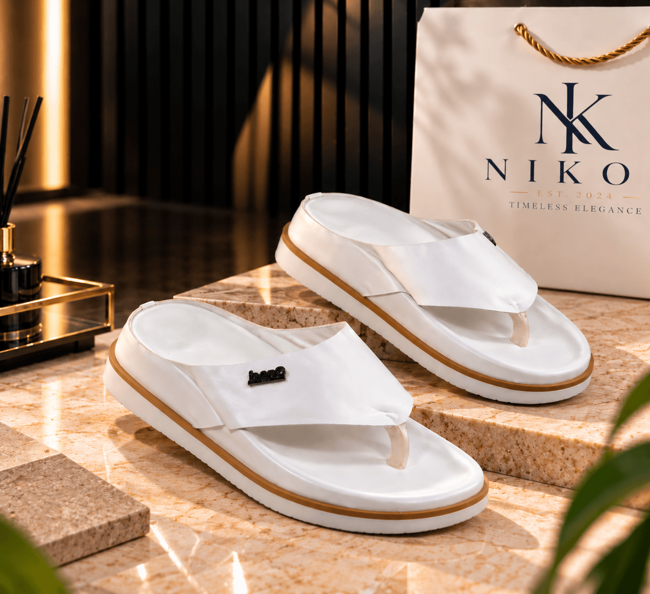 NIKOZ RYLAN in White